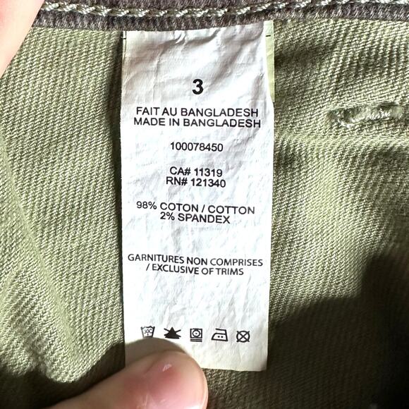 Vintage Garage Women’s Green Camo Low Rise Flare Pants - Size 3 - Picture 5 of 5